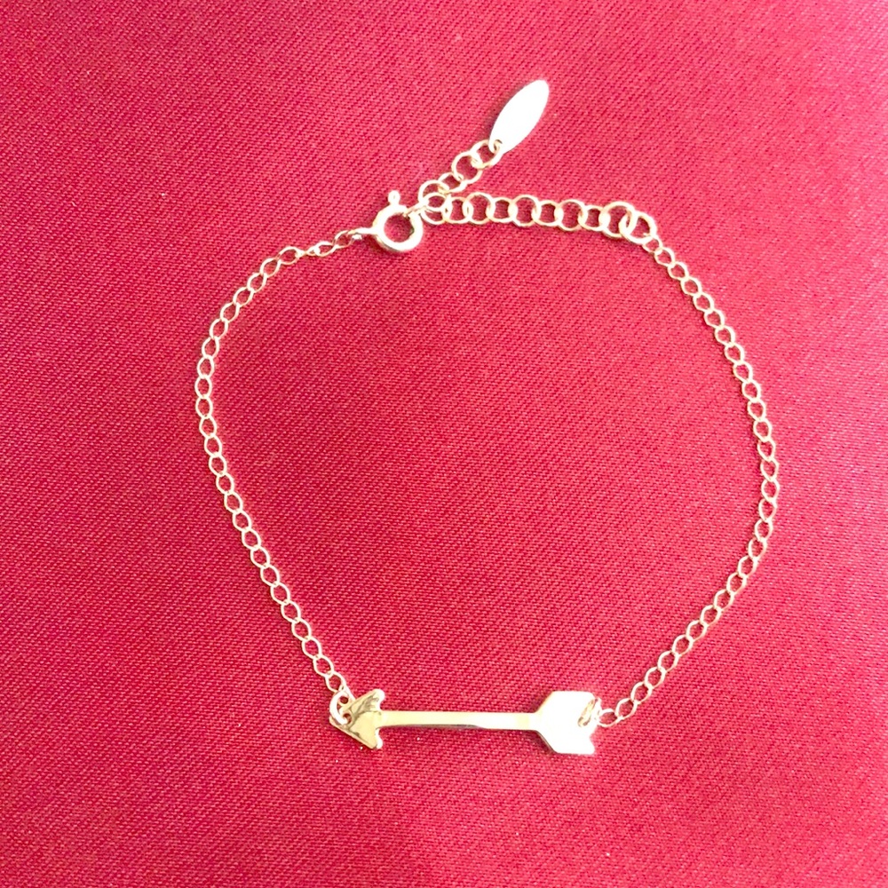 Simple Rose Gold Arrow Bracelet
